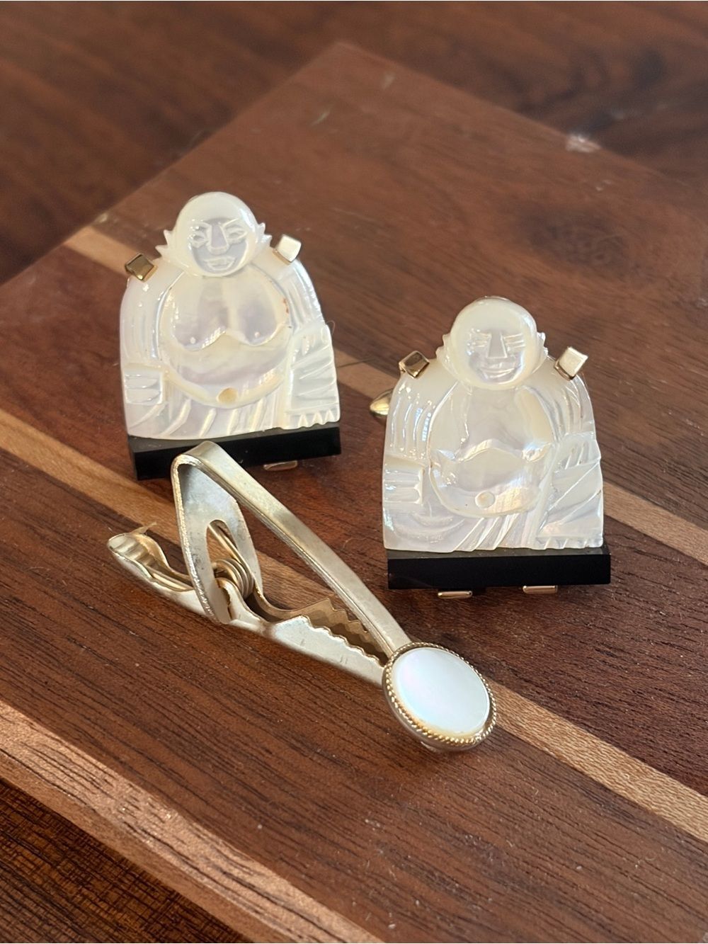 Vintage Swank Mother of Pearl /Onyx laughing Buddha cufflinks and tie tack set.